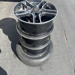Mustang Rims 