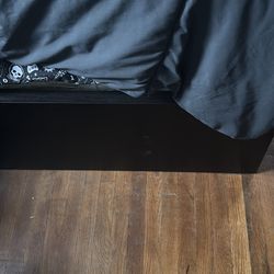 Black bed frame queen size