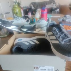 Shoe's REEBOK  AND PUMAS 