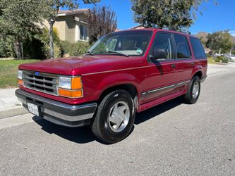 1993 Ford Explorer XLT 2WD