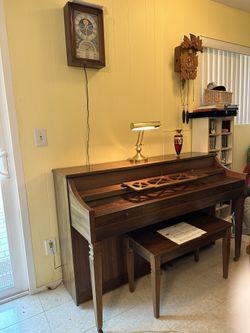 Schafer & Sons piano