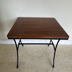 End/Side Table 