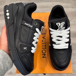Louis Vuitton LV Trainers Black & White Sneaker