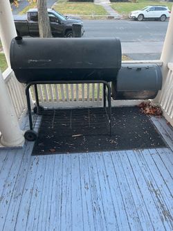 Moving safe must go asap, Family grill & smoker