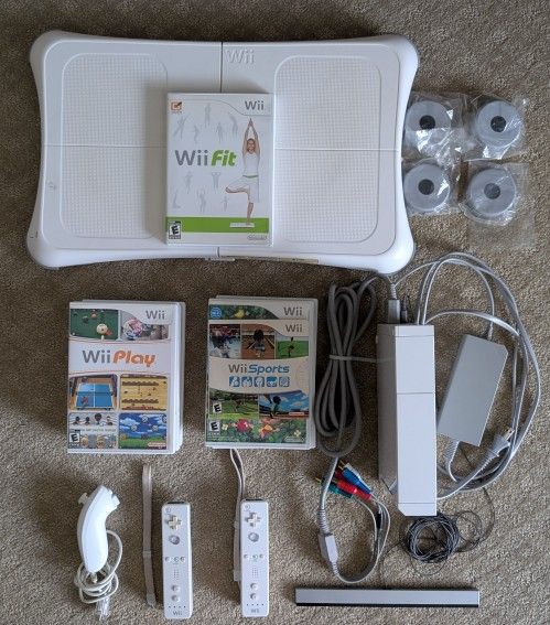 Wii, Wii Fit, & 8 Games