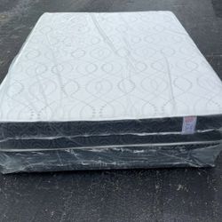NEW MATTRESS FULL SIZE PLUSH WITH BOX SPRING