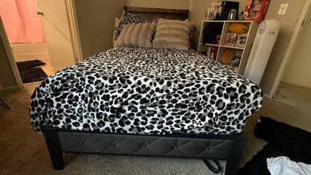Twin bed