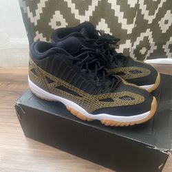 Jordan 11 Low / Size 10 / 9.5 Out Of 10 Condition / OG ALL