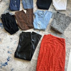 Women’s Size 6 Pants/skirt Bundle 