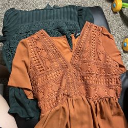 Women Tops 77067 $14 Medium 