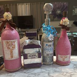 Decorated personalized Glass Bottles 