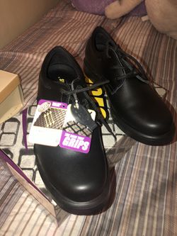 Planificado Desafortunadamente deuda Zapatos negros, para trabajo talla 7 for Sale in Las Vegas, NV - OfferUp