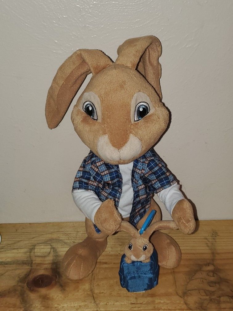 Hop Movie 12" E.B. Plush Toy And E.B. Backpack Clip-On! Excellent Condition!