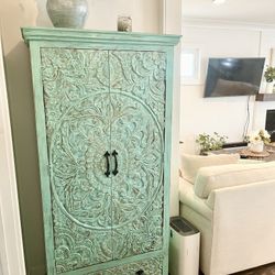Blue Kelly Clarkson Cabinet 
