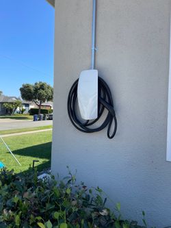 EV car Charger outlet Tesla wall connector Nema 1450
