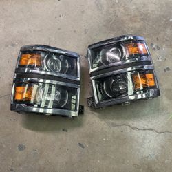 L/R Silverado Projector Headlights OEM