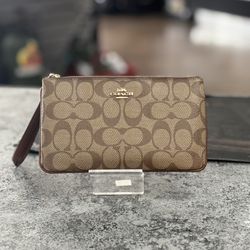 Coach Wristlet Wallet