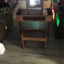 Wooden Vanity/Makeup Table