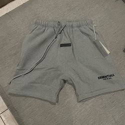Dark oat essentials shorts