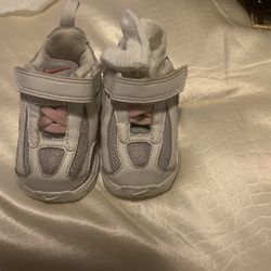 Infant Nike Tennis Shoes