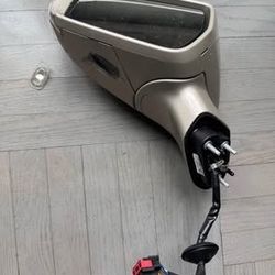 Used Driver’s Door Mirror: 2017 Lincoln MKX w/blind spot alert w/powered fold