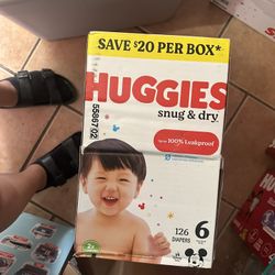 Huggies 