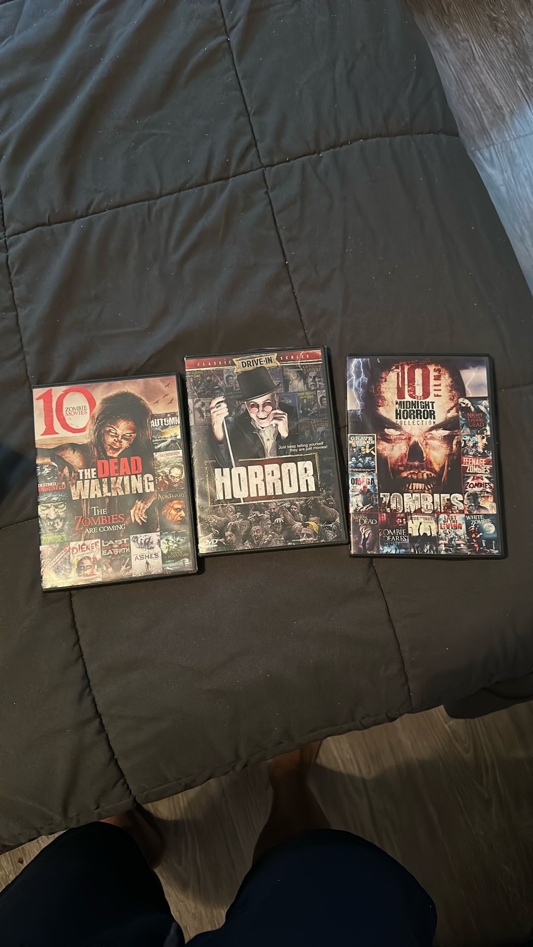 Zombie horror, movies