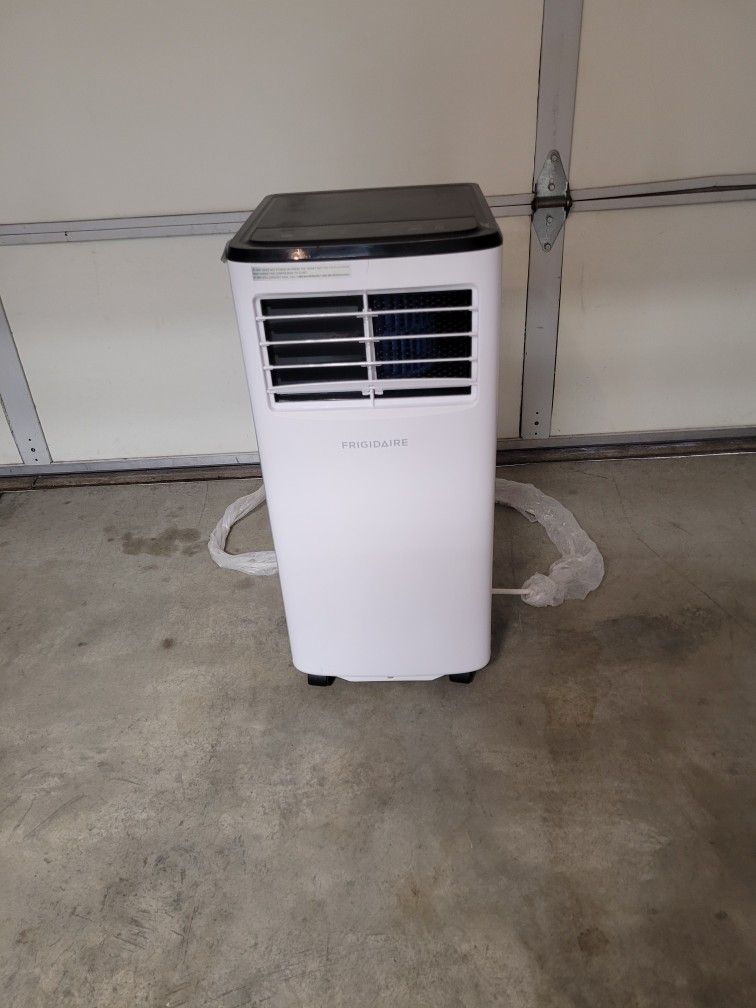 Frigidaire 8,000 BTU 115V Portable Air Conditioner (BARE UNIT ONLY)
