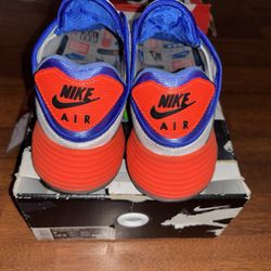 Air Max 2090 size 9