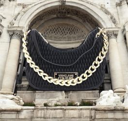 Versace Jeans Couture logo-plaque quilted shoulder bag