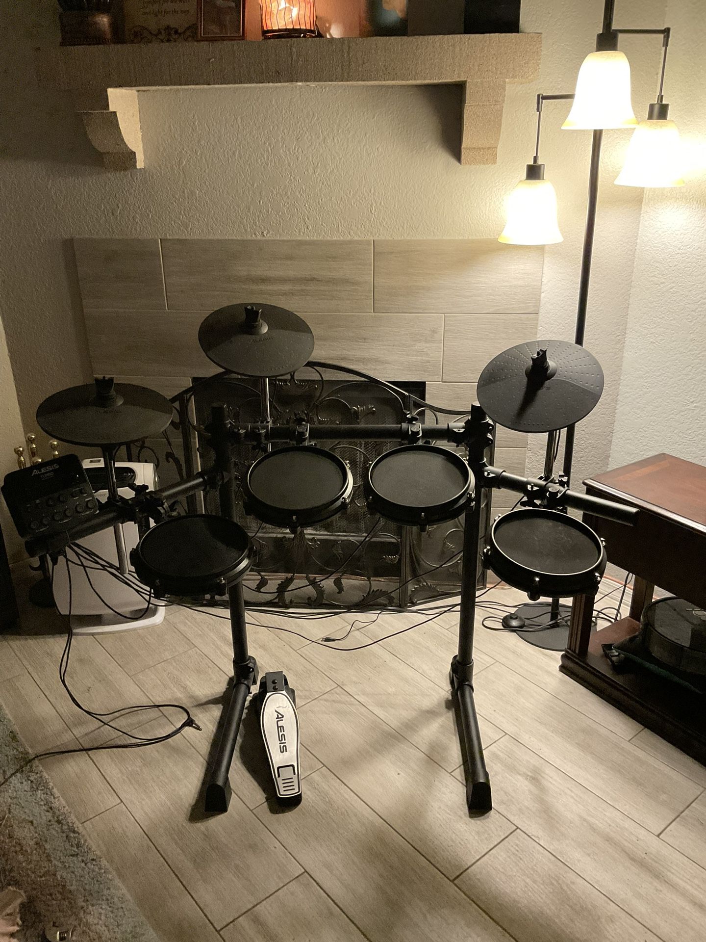 Alesis turbo drum module