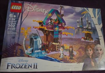 Lego Disney Frozen Enchanted Treehouse