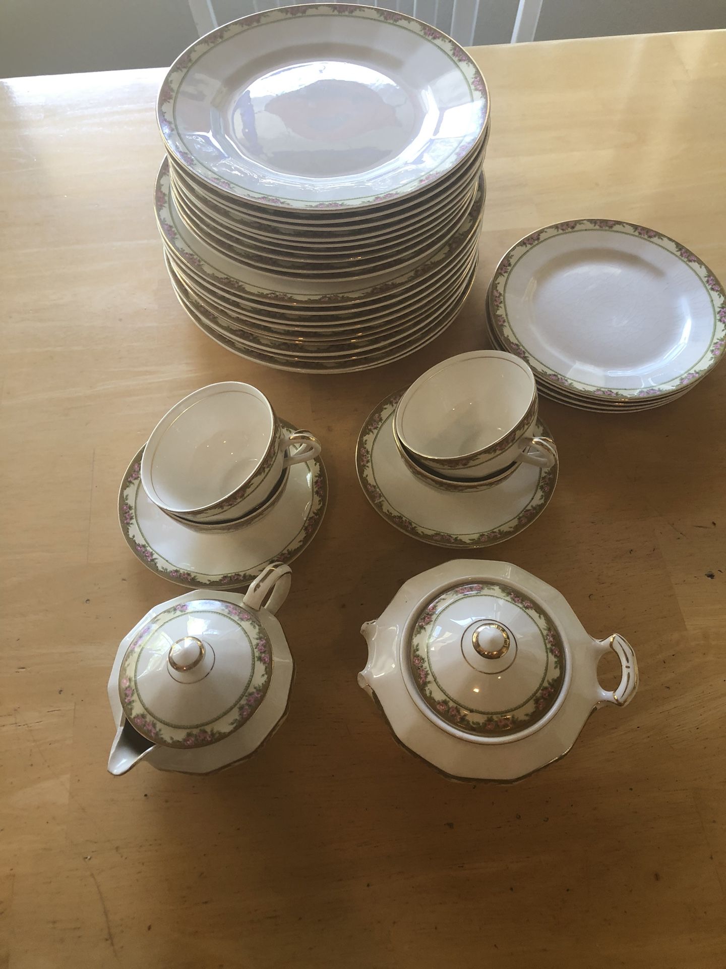 Edwin Knowles China