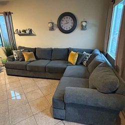 Beautiful Grey Sectional Couch From Jerome's LIKE NEW 