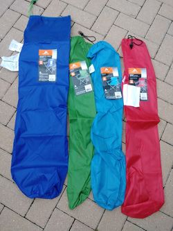 4 water-resistant carry bags. Great for the beach!