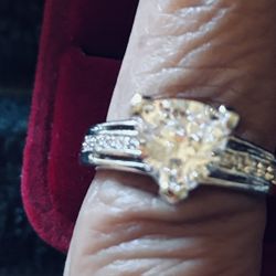 Wedding /Promise Ring  Size 8
