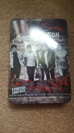 One Direction Make up set