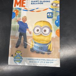 HUGE minion Balloon 