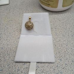 2 Grams Of 10 K Gold Pendant
