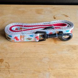 New 5 Foot Dog Dinosaur Leash