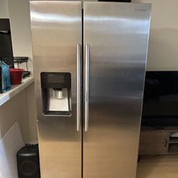 Samsung Refrigerator 
