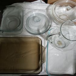 10 PIECE PYREX & OVENWARE BUNDLE