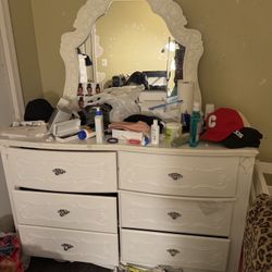 Beds, Dresser, Office Table, Drawer Etc