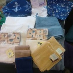 Beautiful Brand New Bathroom Set