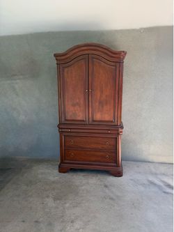 2 Piece Armoire Cabinet Hutch
