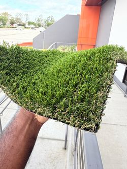 New 1500sqft Roll - Artificial Grass