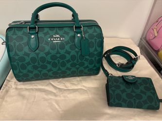 Coach Jade Set
