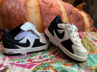 Size. 3 baby Nike hardly. Used