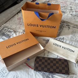 Brand New Wallet 