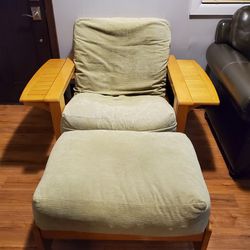 Sleeper Chair With Matching Ottoman